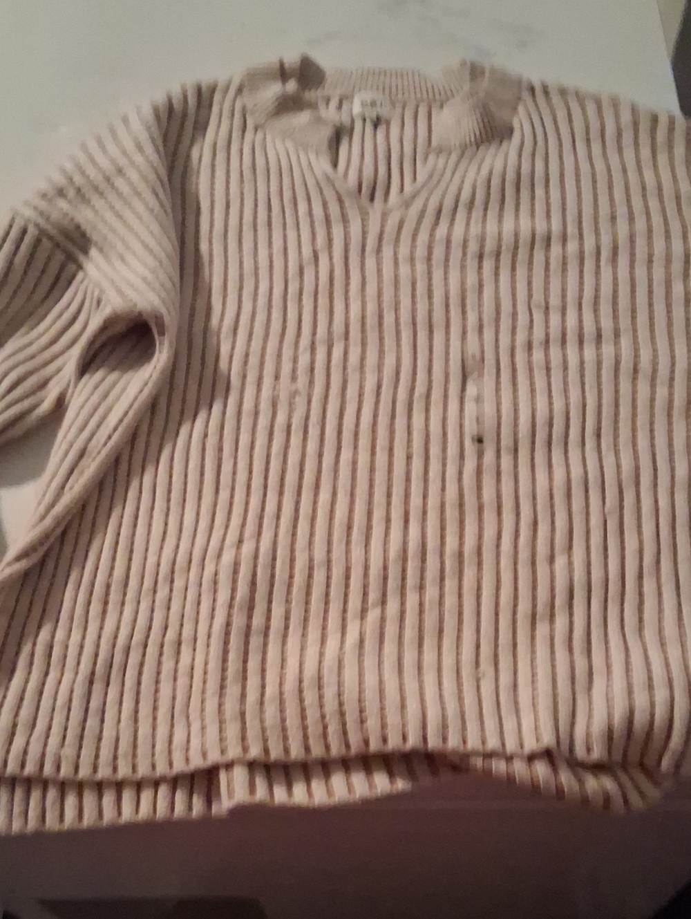 BKE Women’s Beige Ribbed V-Neck Knit Sweater Size M